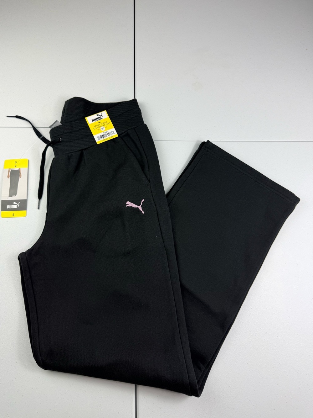 Puma Black fleece straight Sweatpants with Pink Puma Logo